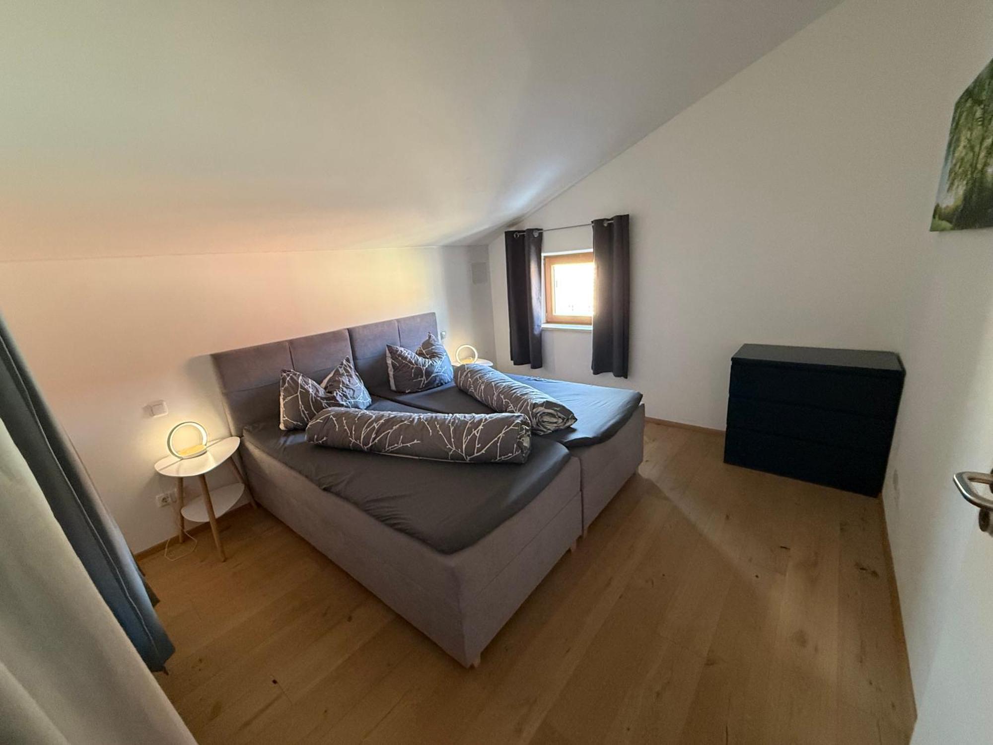Ferienwohnung Stadtplatz 28 Tittmoning Burghausen Salzburg Familie Bagian luar foto